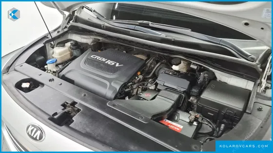 KIA CARNIVAL 9-SEATER LUXURY