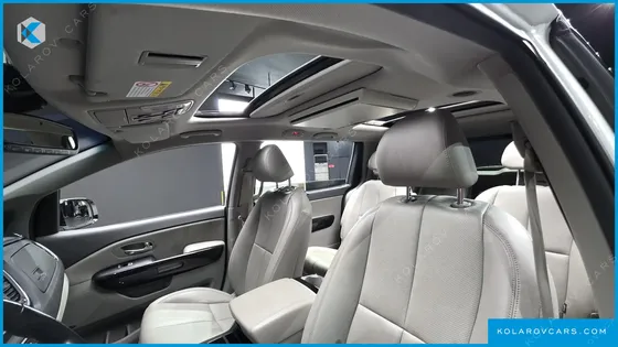 KIA CARNIVAL 9-SEATER NOBLESSE