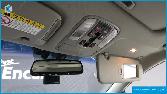 KIA CARNIVAL 9-SEATER NOBLESSE