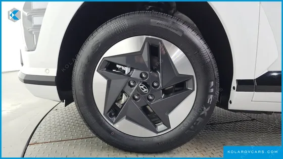 HYUNDAI KONA LONG RANGE