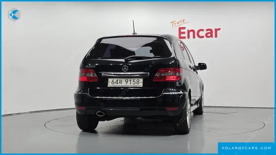 MERCEDES B-CLASS B200