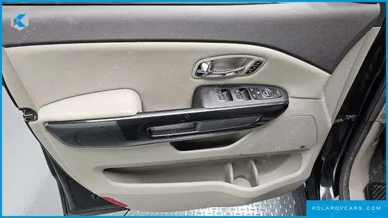 KIA CARNIVAL 9-SEATER NOBLESSE