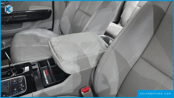 KIA CARNIVAL 9-SEATER NOBLESSE