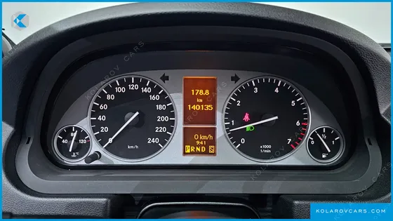 MERCEDES B-CLASS B200