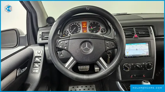 MERCEDES B-CLASS B200