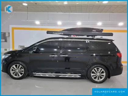 KIA CARNIVAL 9-SEATER NOBLESSE