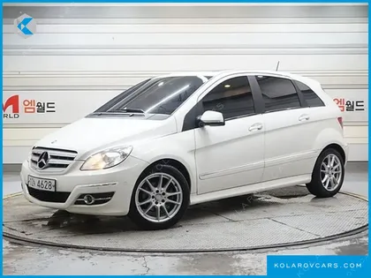MERCEDES B-CLASS B200