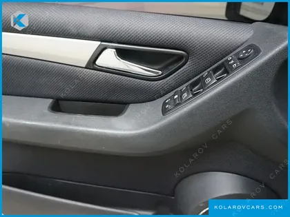 MERCEDES B-CLASS B200