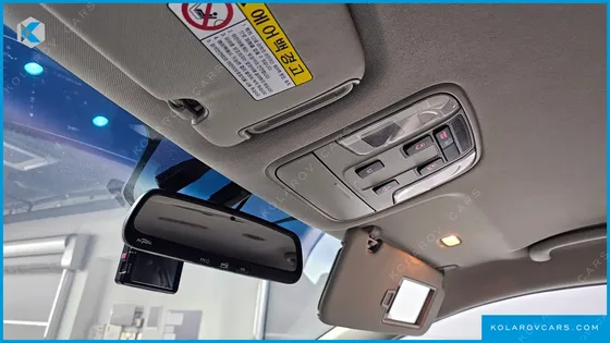 KIA CARNIVAL 9-SEATER PRESTIGE