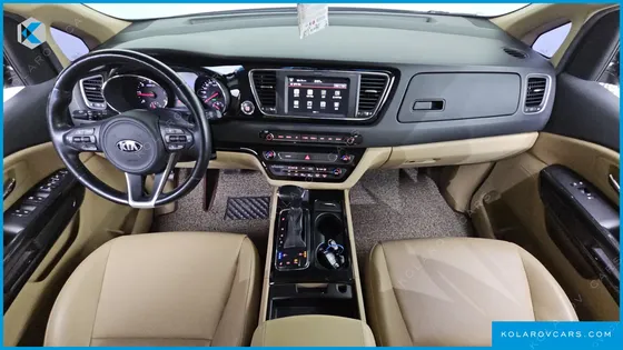KIA CARNIVAL 9-SEATER PRESTIGE