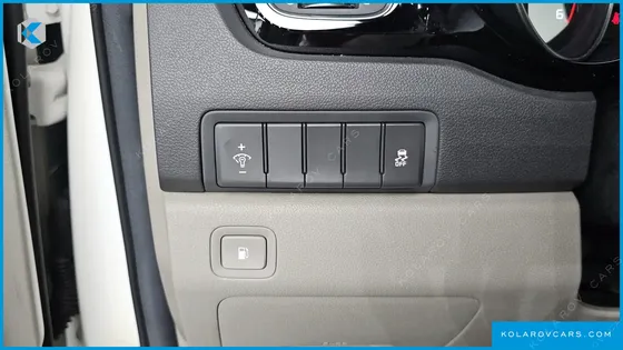KIA CARNIVAL 11-SEATER PRESTIGE