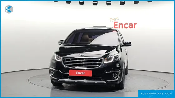 KIA CARNIVAL 9-SEATER LUXURY
