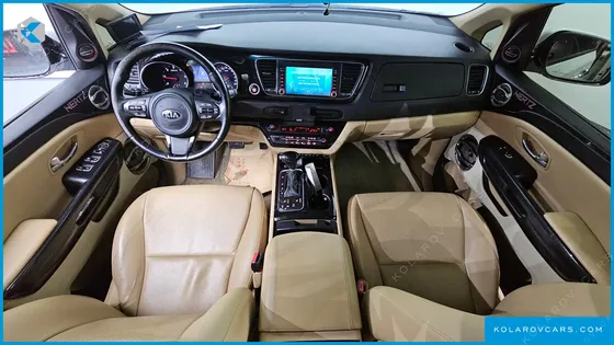 KIA CARNIVAL 9-SEATER PRESTIGE