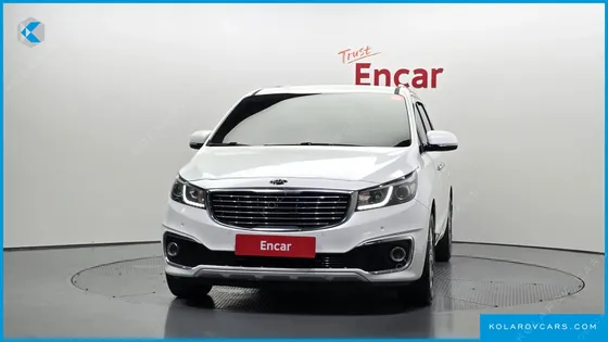 KIA CARNIVAL 9-SEATER PRESTIGE