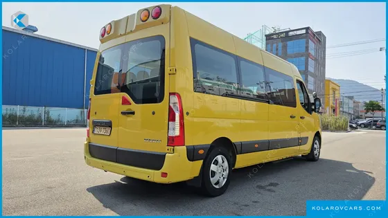 RENAULT KOREA MASTER SCHOOL BUS