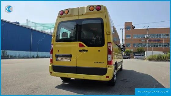 RENAULT KOREA MASTER SCHOOL BUS