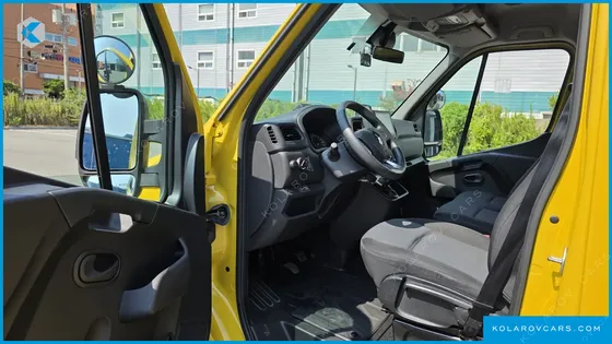 RENAULT KOREA MASTER SCHOOL BUS