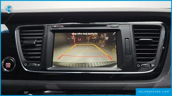 KIA CARNIVAL 9-SEATER PRESTIGE