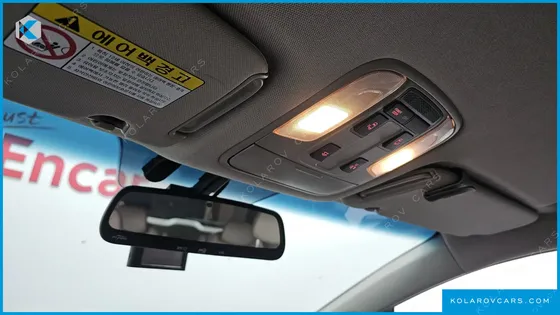 KIA CARNIVAL 9-SEATER PRESTIGE