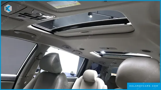KIA CARNIVAL 9-SEATER PRESTIGE