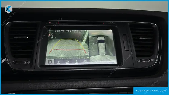 KIA CARNIVAL 9-SEATER NOBLESSE