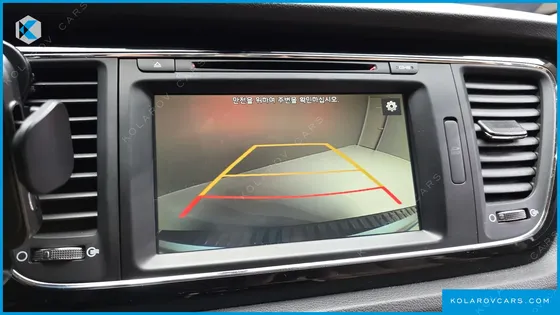KIA CARNIVAL 9-SEATER NOBLESSE