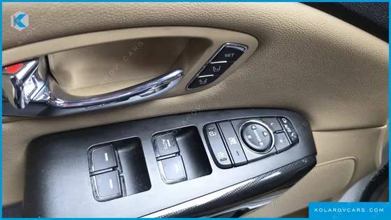 KIA CARNIVAL 9-SEATER NOBLESSE