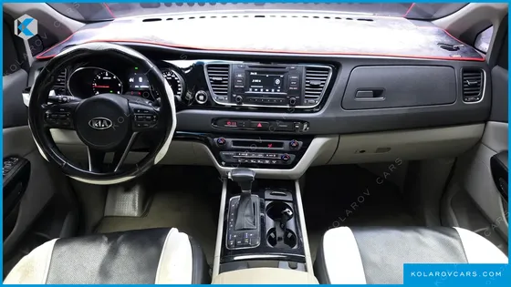 KIA CARNIVAL 9-SEATER PRESTIGE