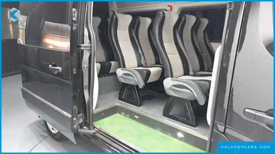 RENAULT KOREA MASTER 2.3 13-SEATER