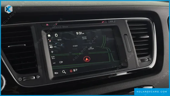 KIA CARNIVAL 9-SEATER NOBLESSE