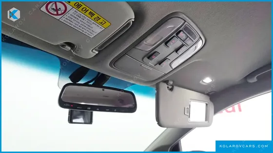 KIA CARNIVAL 9-SEATER NOBLESSE