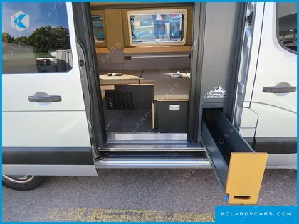 RENAULT KOREA MASTER CAMPING CAR