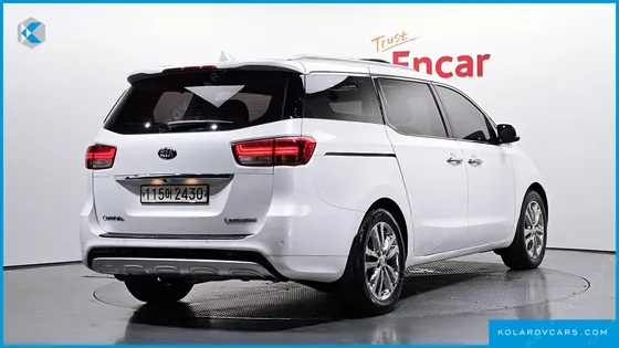 KIA CARNIVAL 7-SEATER LIMOUSINE