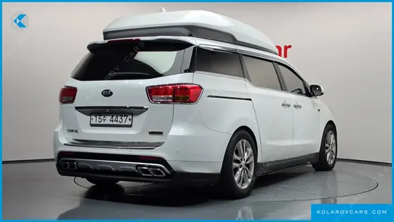 KIA CARNIVAL 9-SEATER HI-LIMOUSINE