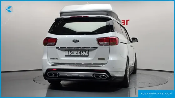 KIA CARNIVAL 9-SEATER HI-LIMOUSINE