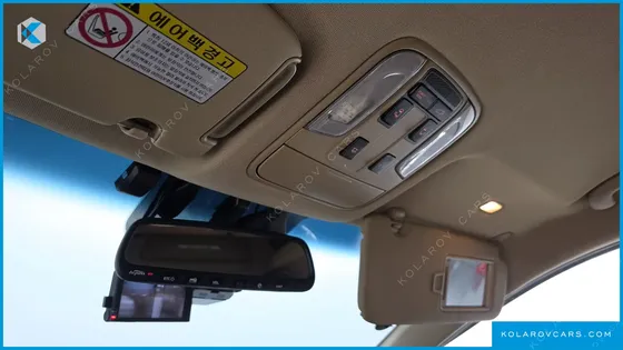 KIA CARNIVAL 9-SEATER HI-LIMOUSINE
