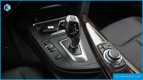 BMW 3 SERIES 320I
