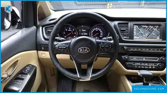 KIA CARNIVAL 9-SEATER LUXURY