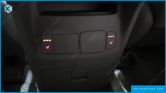 KIA CARNIVAL 9-SEATER PRESTIGE