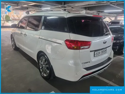 KIA CARNIVAL 9-SEATER PRESTIGE