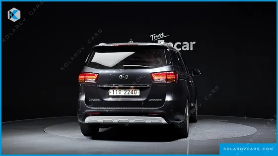 KIA CARNIVAL 7-SEATER LIMOUSINE