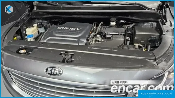 KIA CARNIVAL 7-SEATER LIMOUSINE