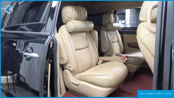 KIA CARNIVAL 9-SEATER HI-LIMOUSINE