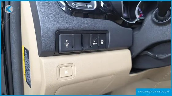 KIA CARNIVAL 9-SEATER HI-LIMOUSINE