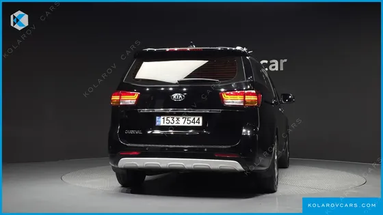 KIA CARNIVAL 9-SEATER PRESTIGE