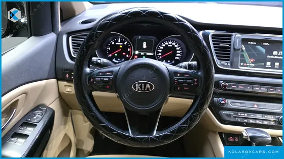 KIA CARNIVAL 9-SEATER PRESTIGE