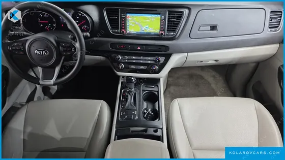 KIA CARNIVAL 11-SEATER DELUXE