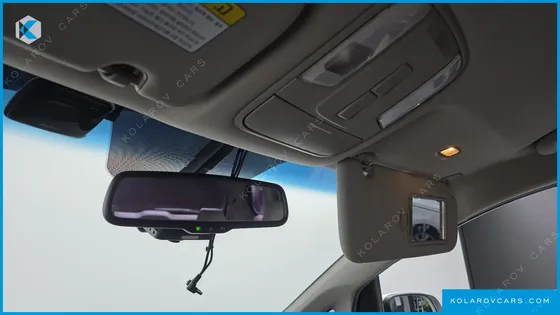 KIA CARNIVAL 11-SEATER DELUXE