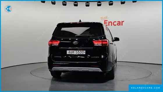 KIA CARNIVAL 7-SEATER LIMOUSINE