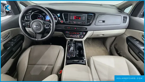 KIA CARNIVAL 11-SEATER PRESTIGE
